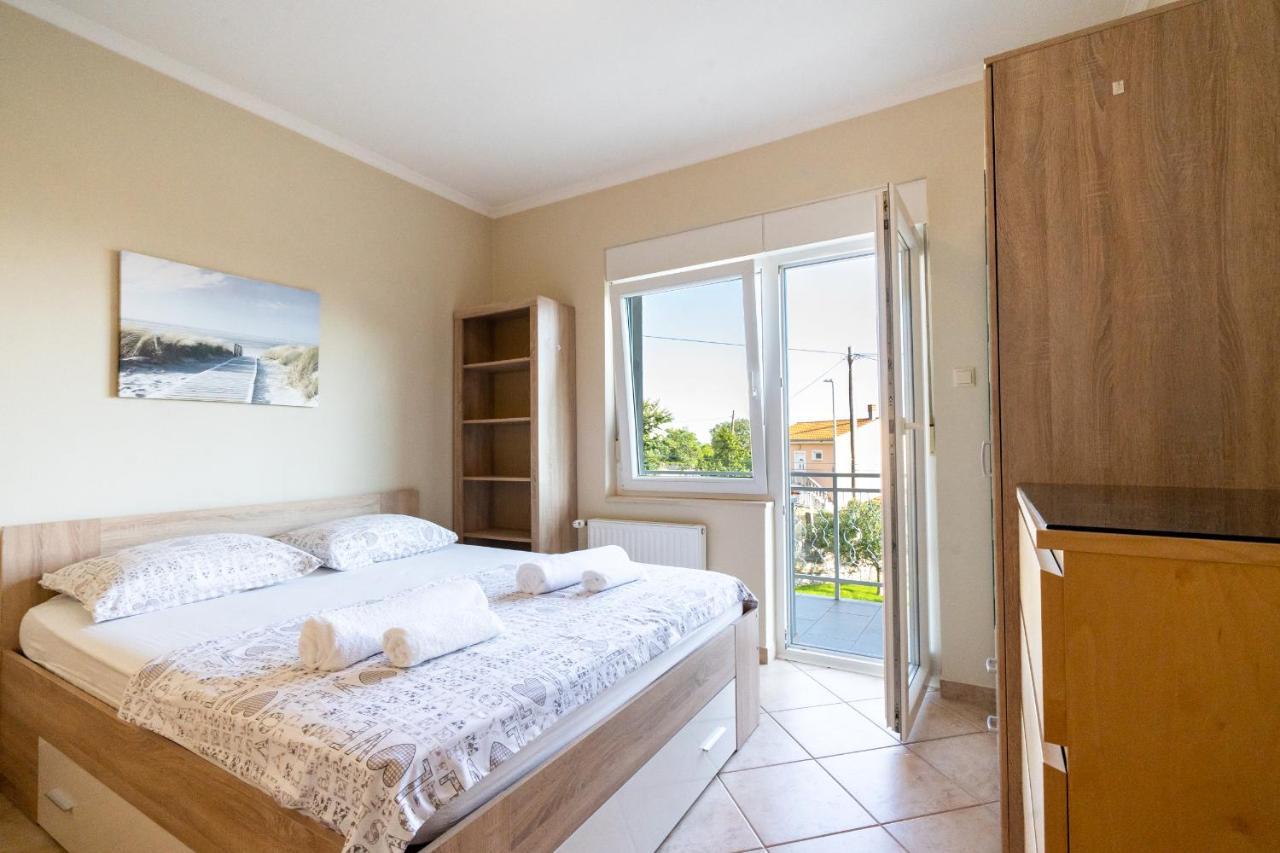 Apartman Ana Novi Vinodolski Kültér fotó