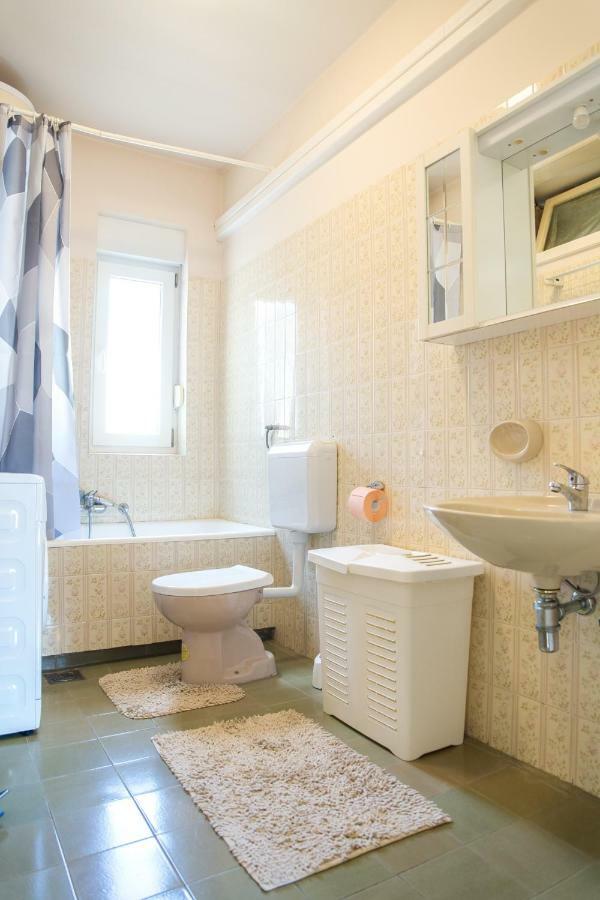 Apartman Ana Novi Vinodolski Kültér fotó