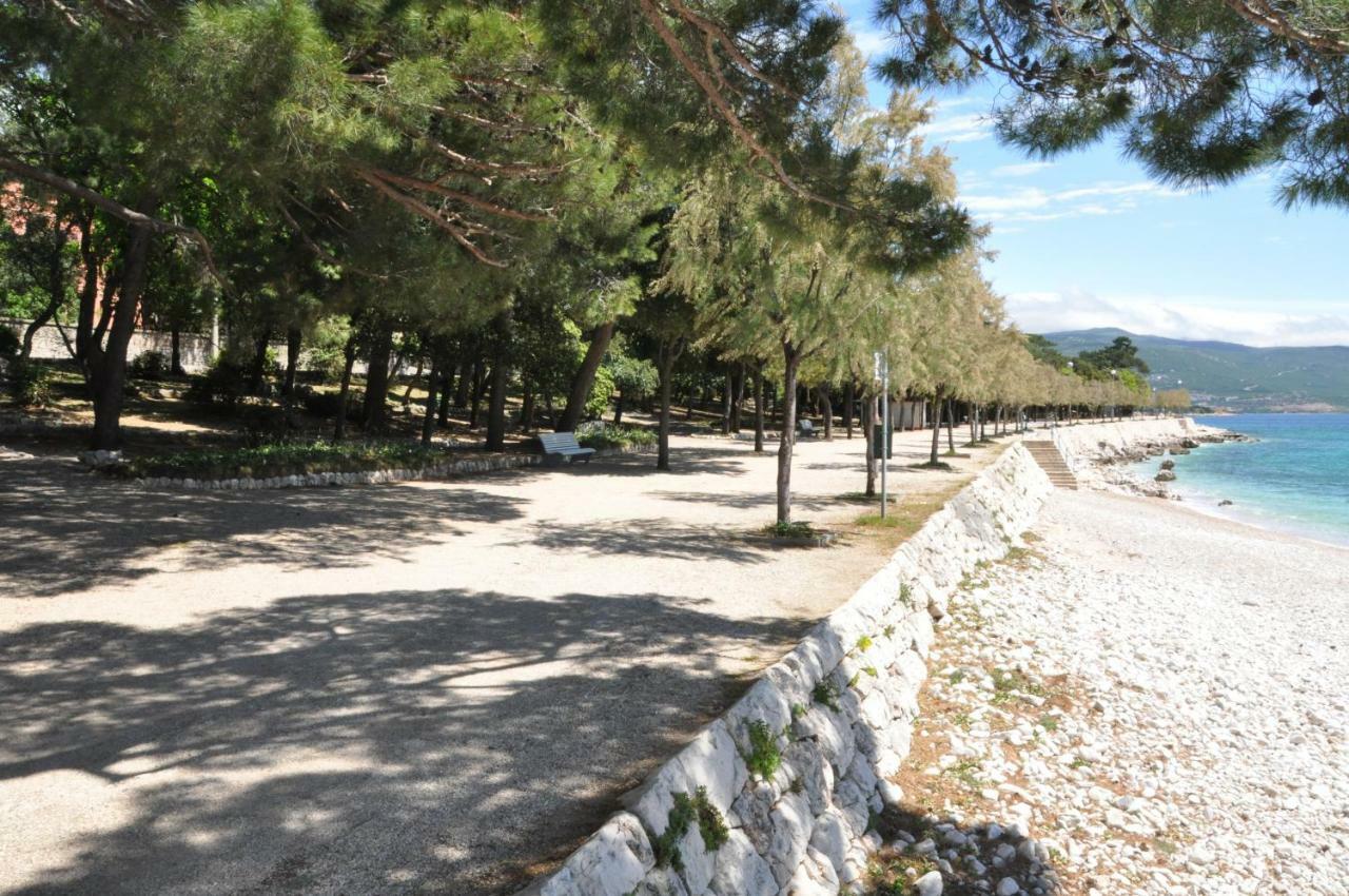 Apartman Ana Novi Vinodolski Kültér fotó